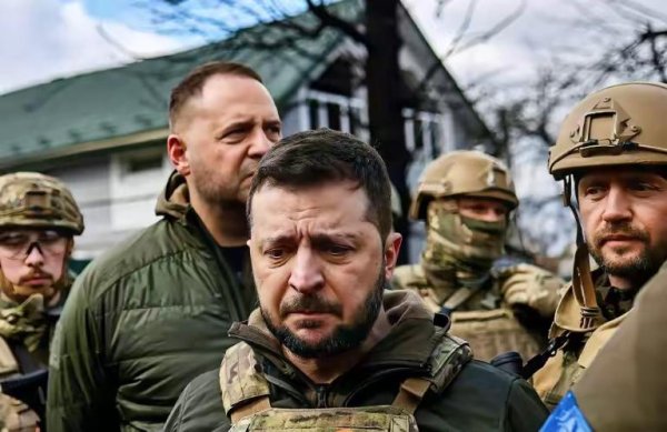 万光证券 普京：我们被“骗”了，乌司令发现不对，俄军已大规模集结